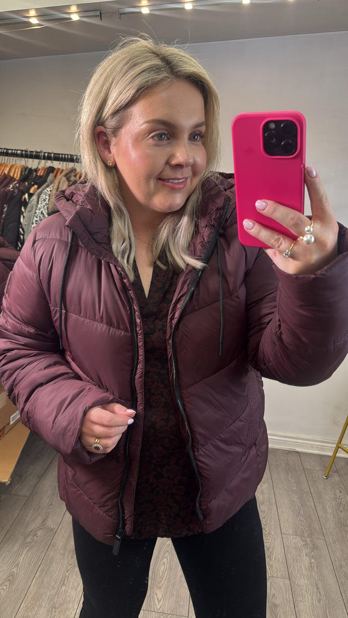 Kaffe Kasusanne Fudge Burgundy Ultimate Puffa Jacket with Detachable Hood, 10508811