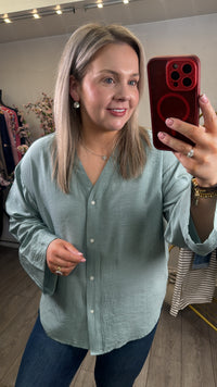 Soaked in Luxury Leodora Silver Blue V-Neck Oversized Blouse, 30408093