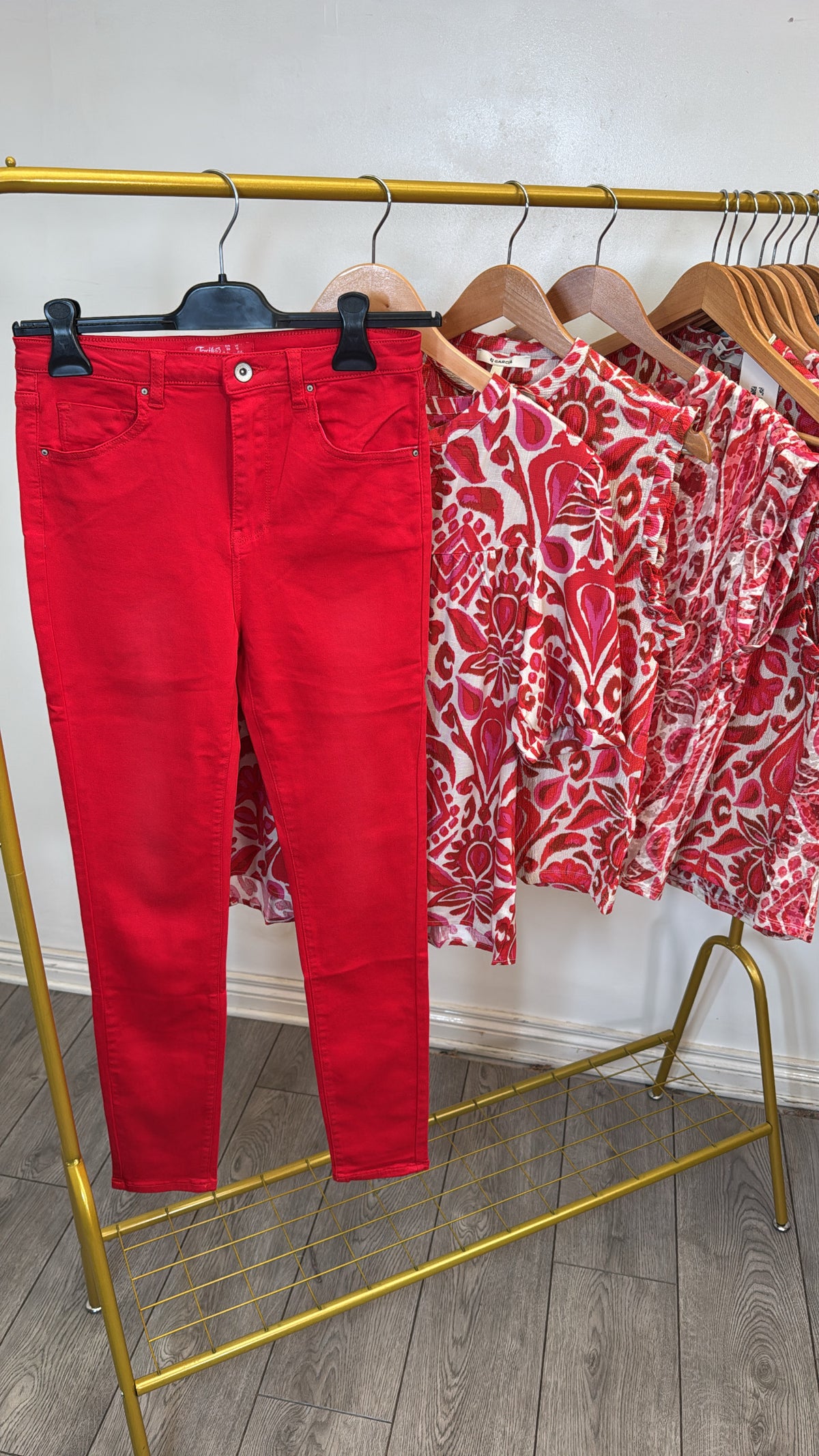 Toxik ORIGINAL Highwaisted Red Bum Lift Skinny Jeans