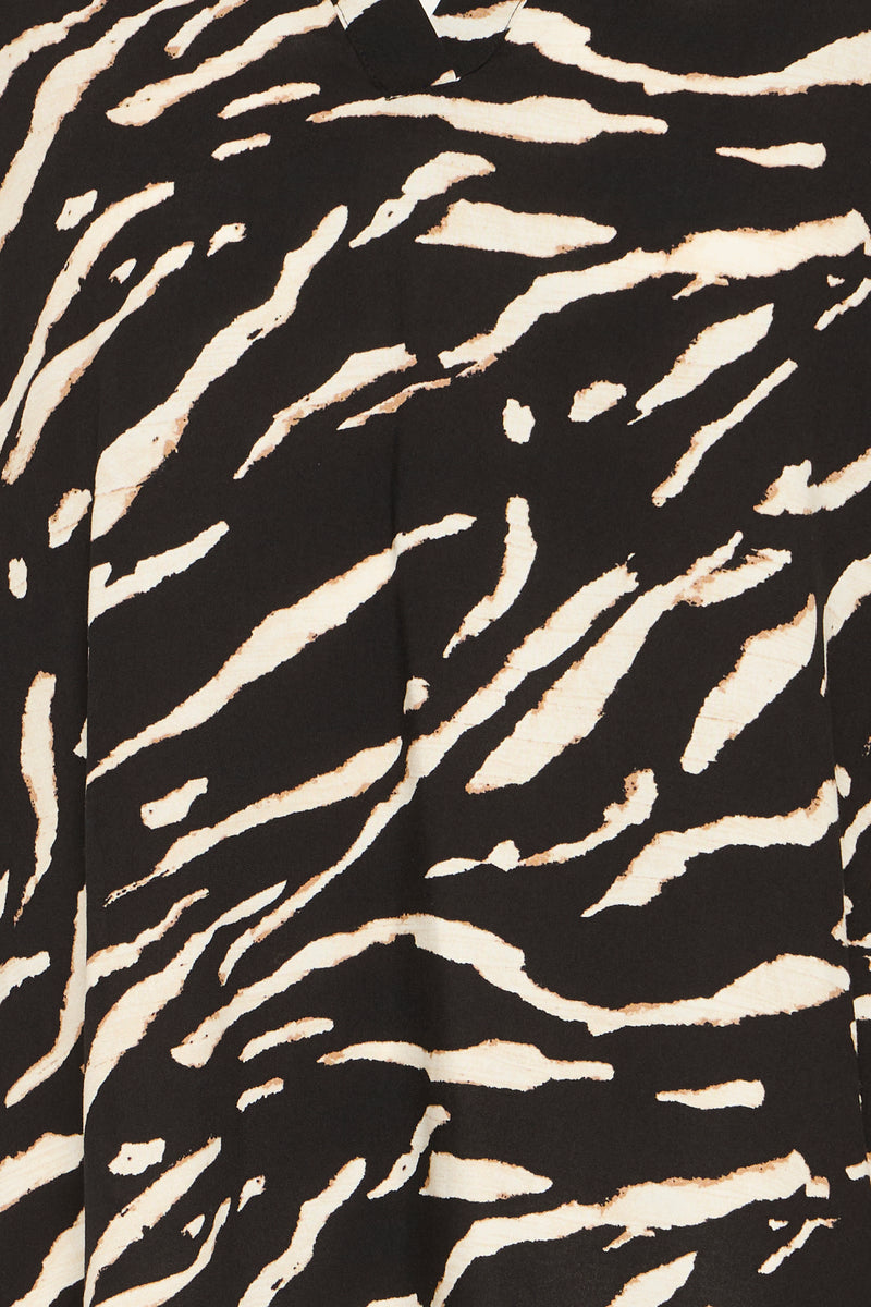 Fransa FrFlowy Black Abstract Printed V-Neck Blouse