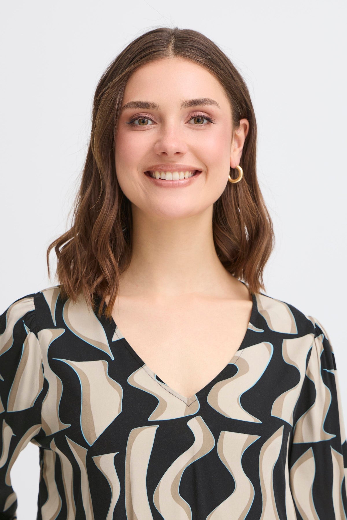 Fransa FrJustini Black Abstract Printed V-Neck Blouse