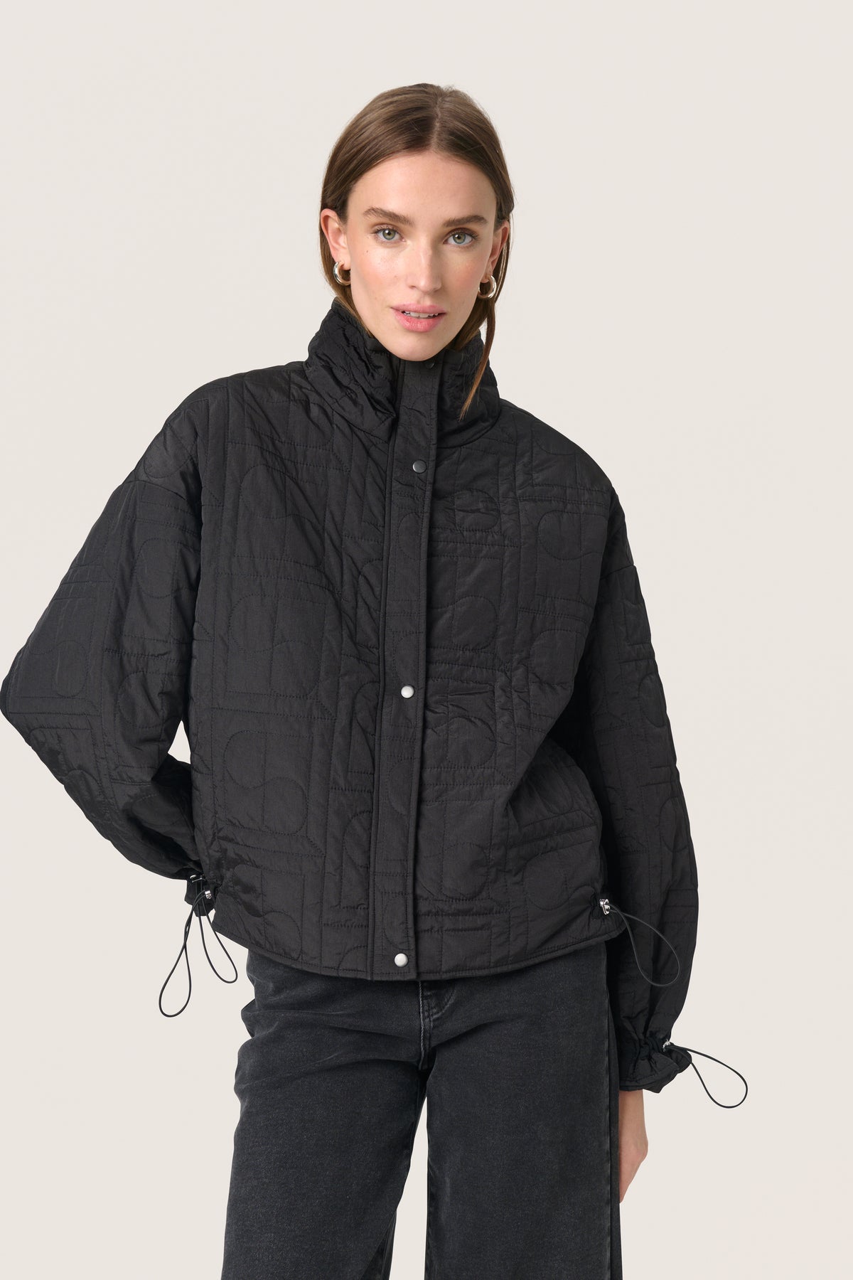 Soaked in Luxury SLJackline Black Ultimate Quilted Oversized Short Jacket