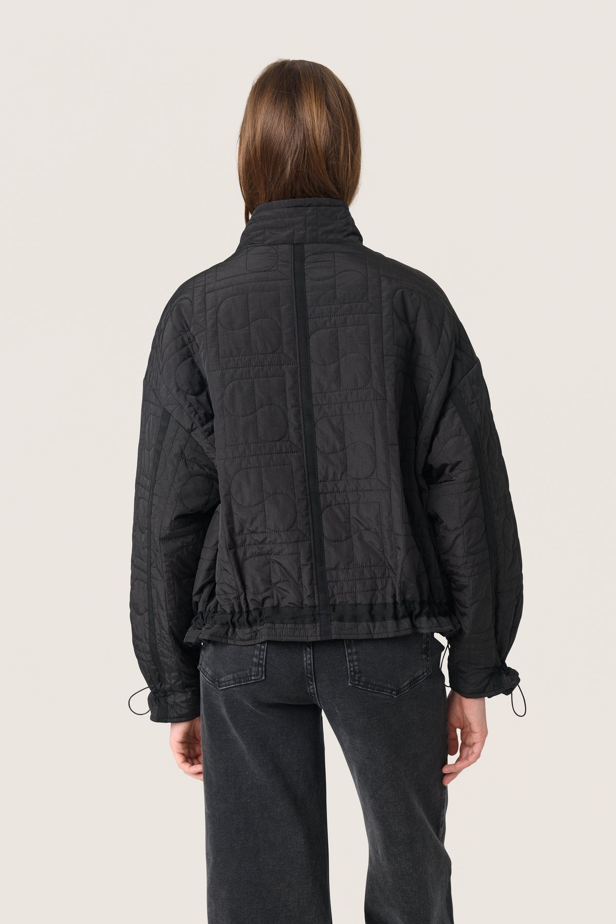 Soaked in Luxury SLJackline Black Ultimate Quilted Oversized Short Jacket