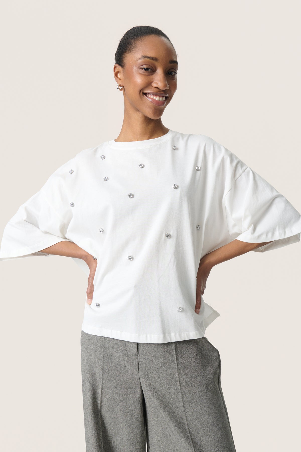 Soaked SLAfshan Simili Broken White Oversized Embellished T-Shirt