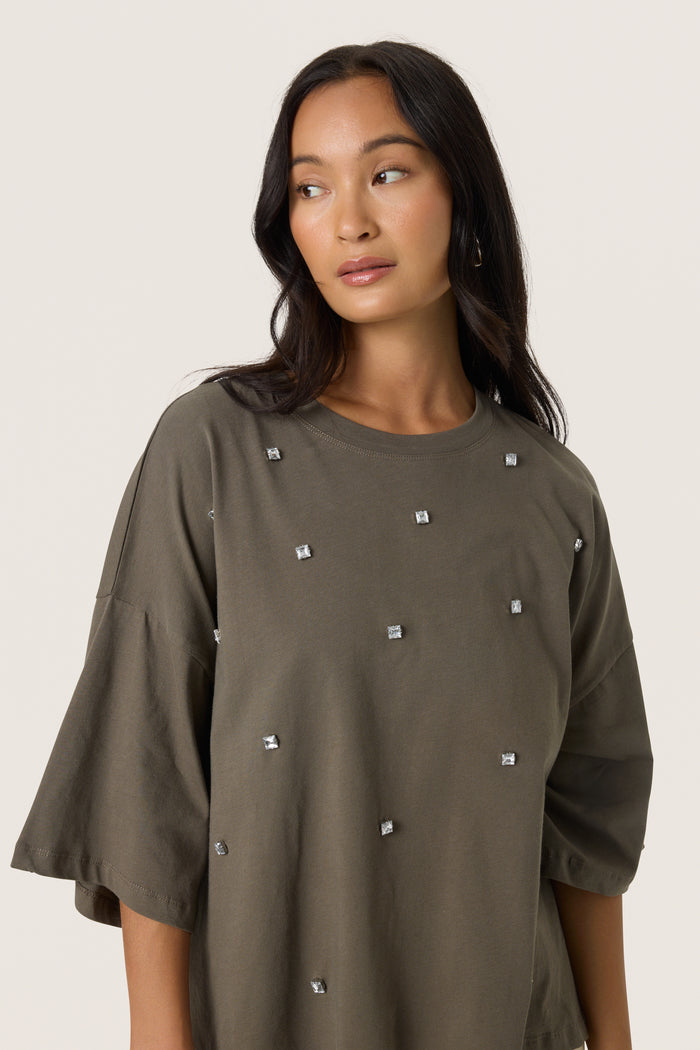 Soaked SLAfshan Simili Tarmac Khaki Oversized Embellished T-Shirt