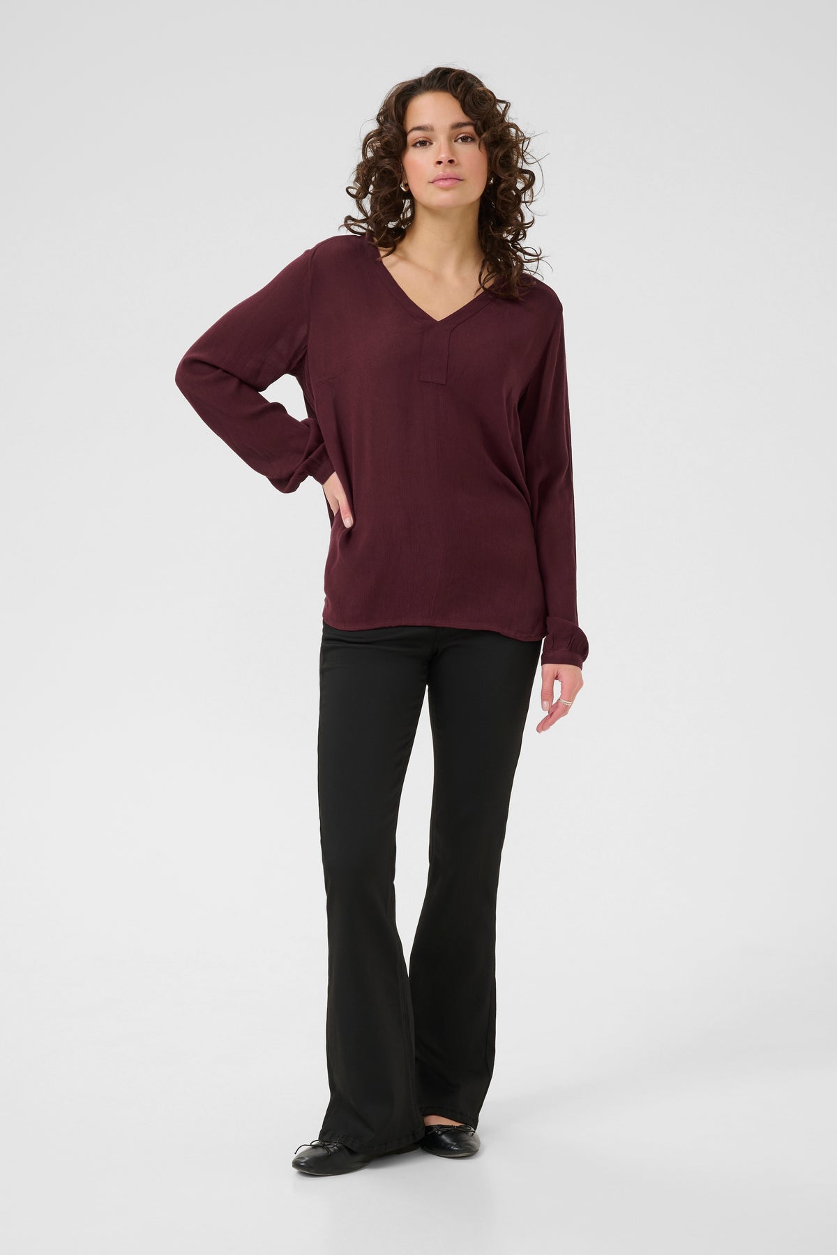 Kaffe Amber Windsor Wine V-Neck Long Sleeve Blouse