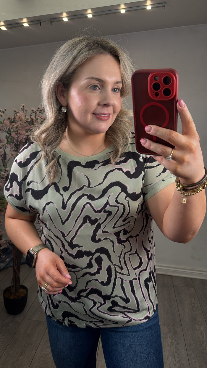 B.Young Bypanya Green Tea Abstract Printed Front T-Shirt, 20816337