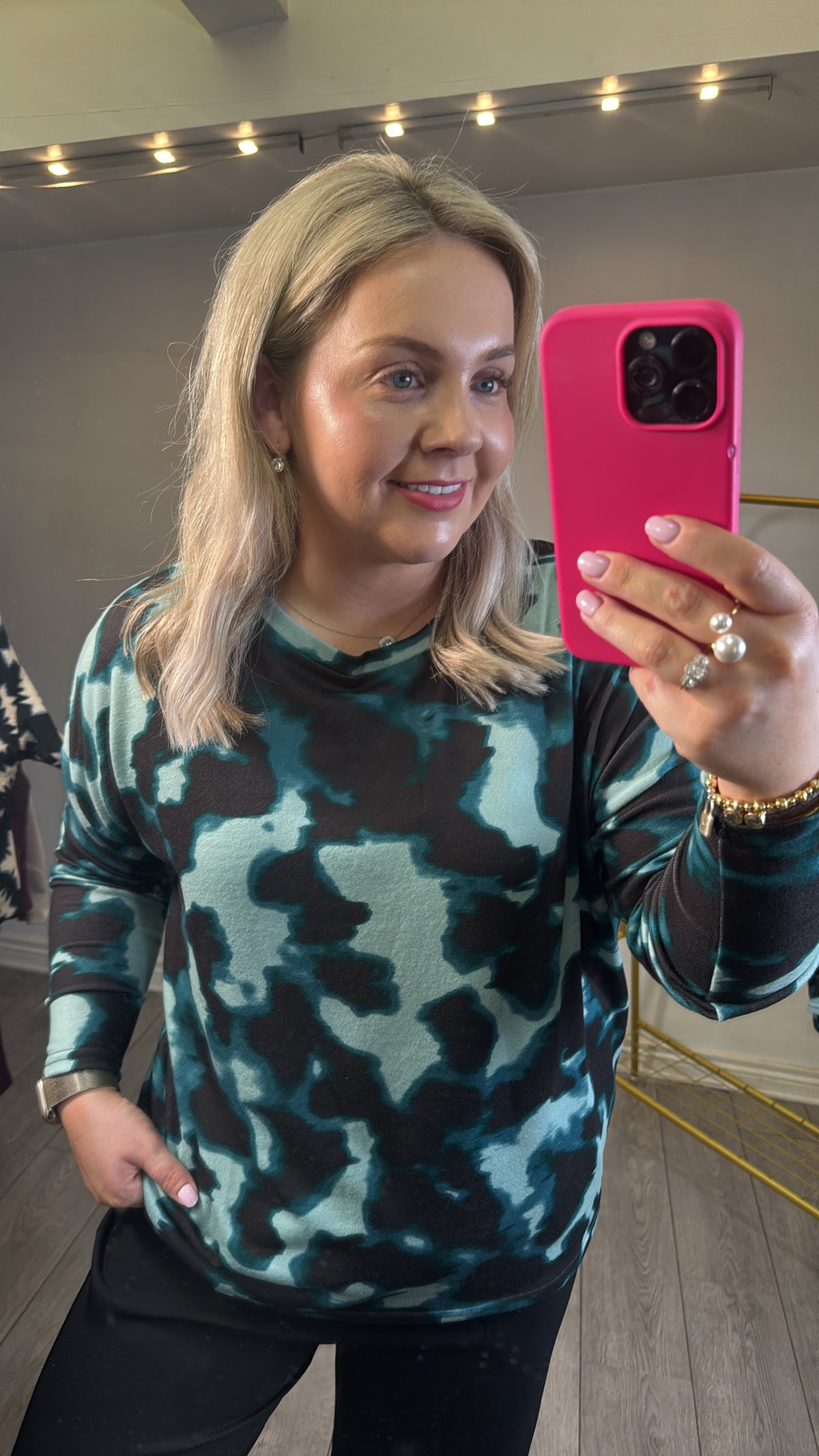 B.Young ByPieta Blurry Green Abstract Printed Knitted Pullover