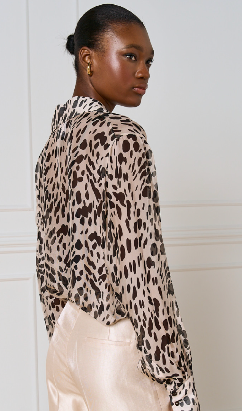 Access Fashion Monochrome Abstract Printed Longline Shirt