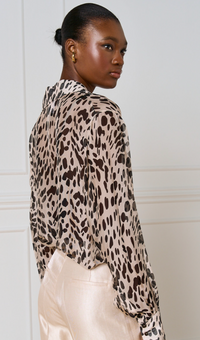 Access Fashion Monochrome Abstract Printed Longline Shirt