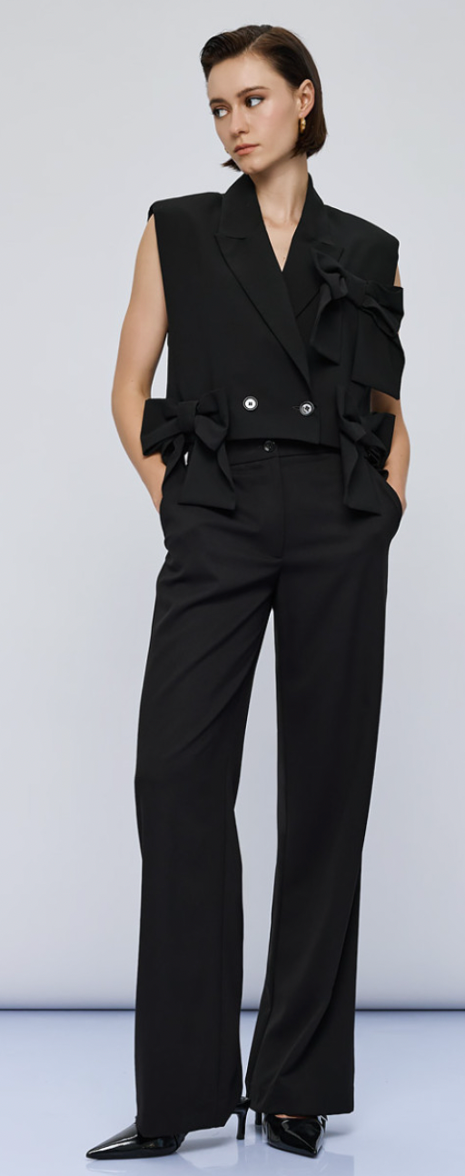 Access Fashion Black Sleeveless Jacket with Bows, 54-1012